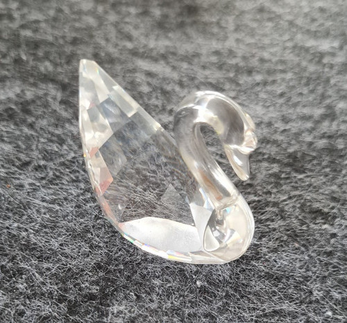Schwan von swarovski - von,